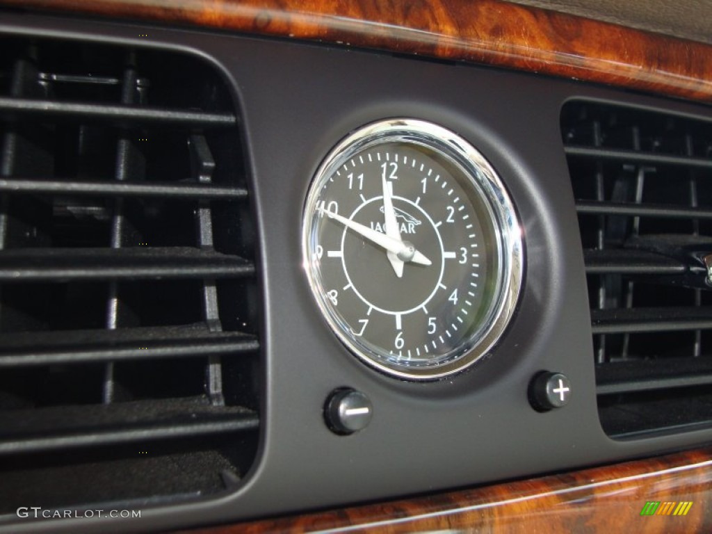 2008 XJ Vanden Plas - Botanical Green / Ivory/Mocha photo #26