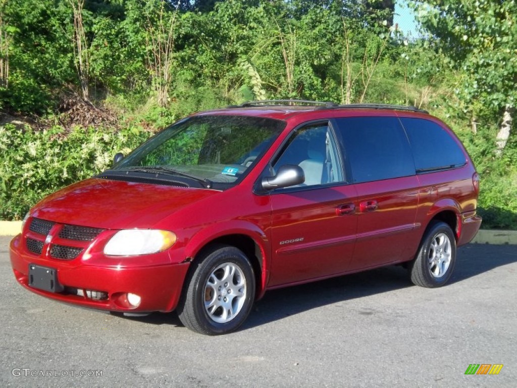 2001 Grand Caravan Sport AWD - Inferno Red Pearlcoat / Taupe photo #1