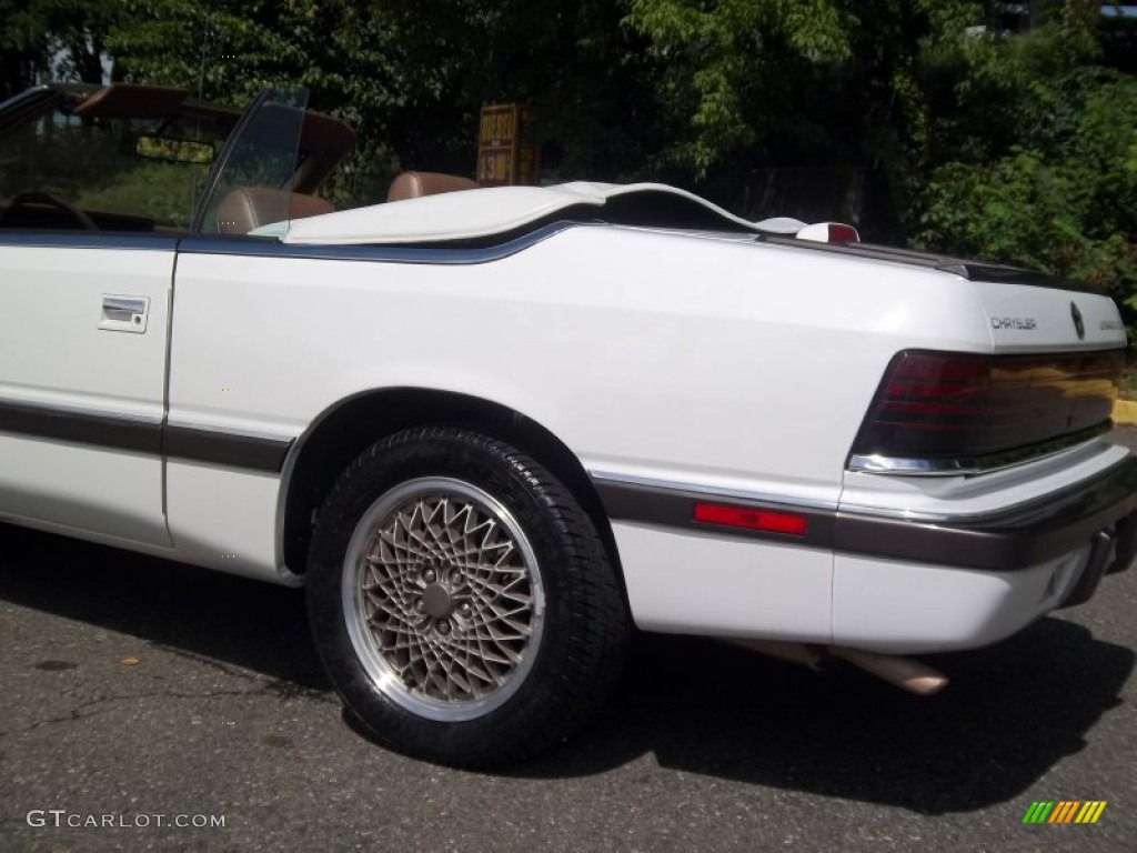 1989 Lebaron GTC Turbo Convertible - Bright White / Tan photo #26