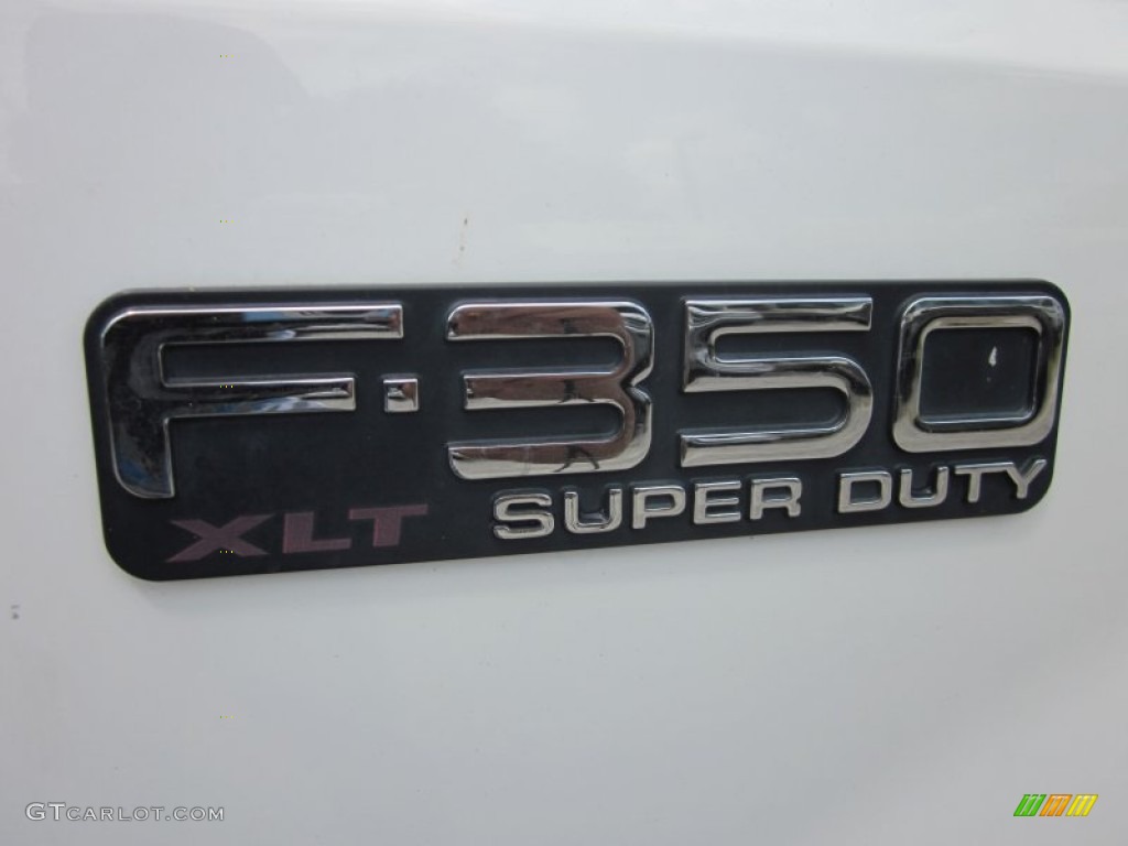 2003 Ford F350 Super Duty XLT Crew Cab Dually Marks and Logos Photos