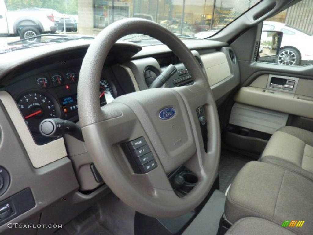 Medium Stone Interior 2010 Ford F150 XL Regular Cab 4x4 Photo #54073092