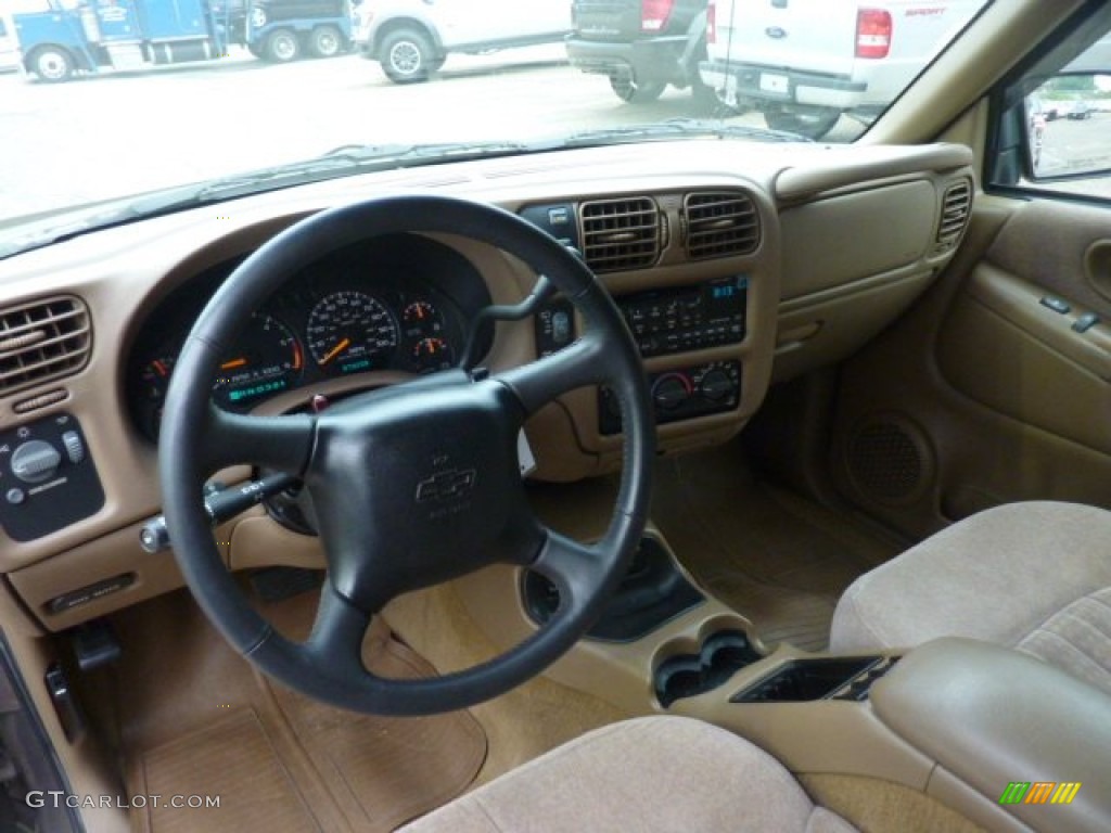 Beige Interior 1999 Chevrolet Blazer LS 4x4 Photo #54074271