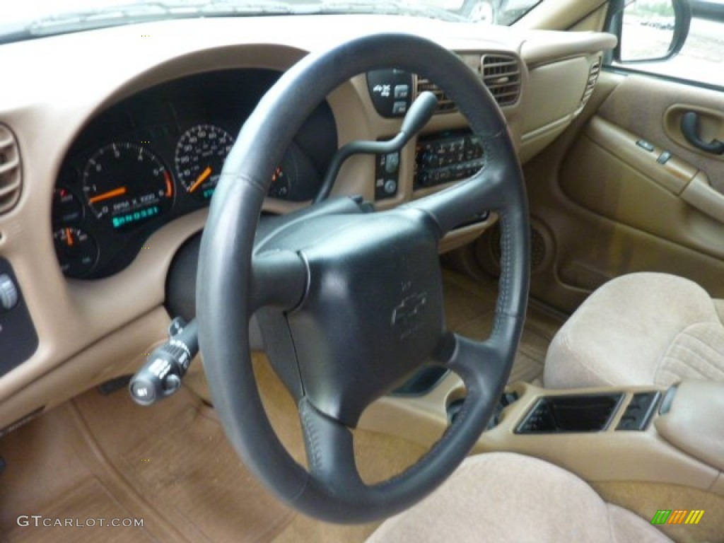 1999 Chevrolet Blazer LS 4x4 Beige Steering Wheel Photo #54074286