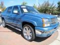 2004 Chevrolet Avalanche Southern Comfort Conversion Wheel and Tire Photo