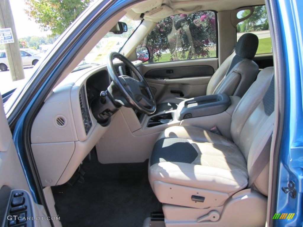 Medium Neutral Beige Interior 2004 Chevrolet Avalanche 1500 Photo #54075074