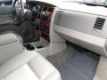 Bright White - Durango SLT Photo No. 28
