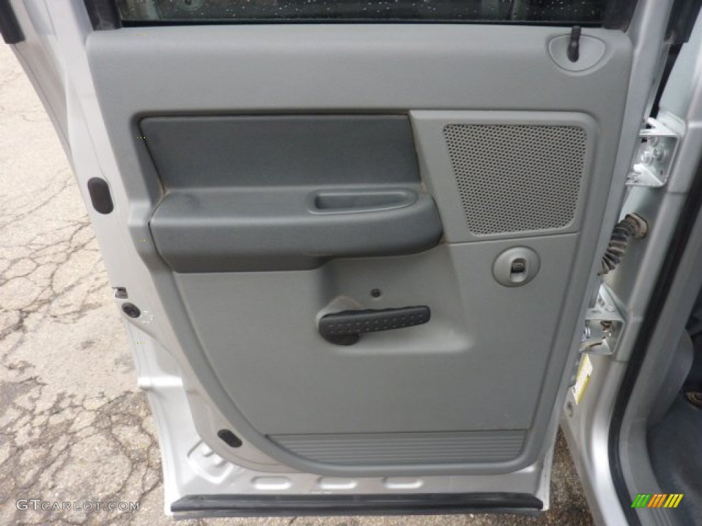 2008 Ram 1500 SXT Quad Cab 4x4 - Bright Silver Metallic / Medium Slate Gray photo #13