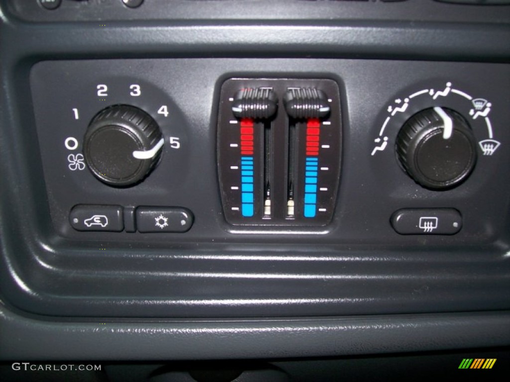 2005 Silverado 1500 LS Crew Cab 4x4 - Black / Dark Charcoal photo #9