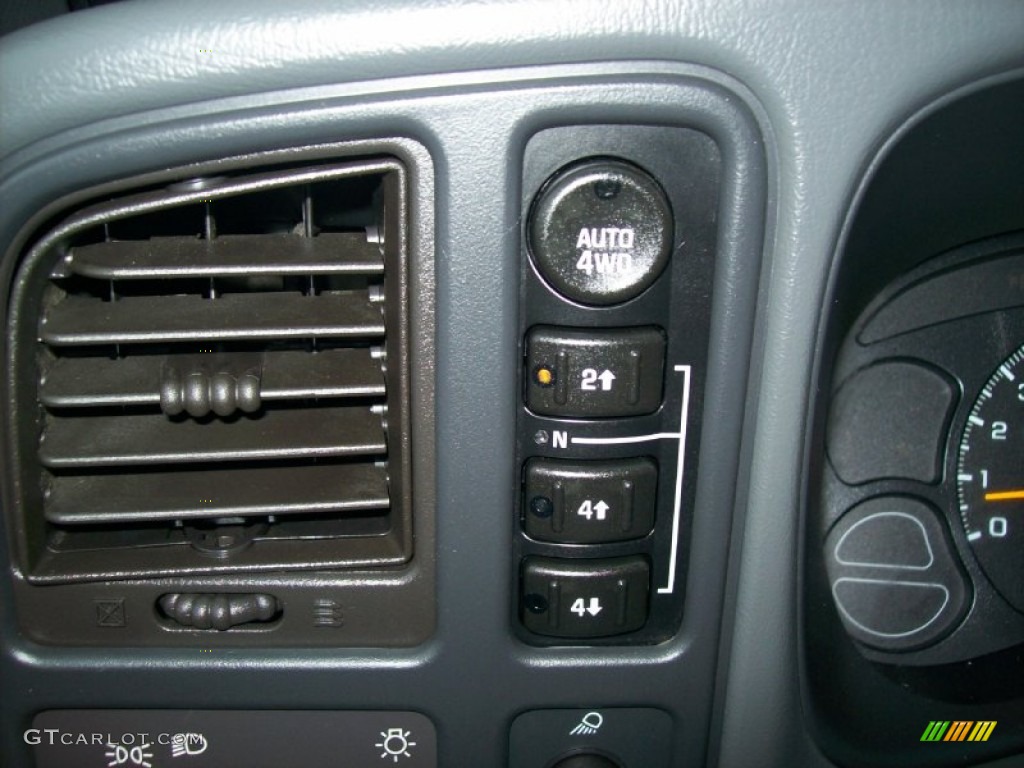 2005 Silverado 1500 LS Crew Cab 4x4 - Black / Dark Charcoal photo #15