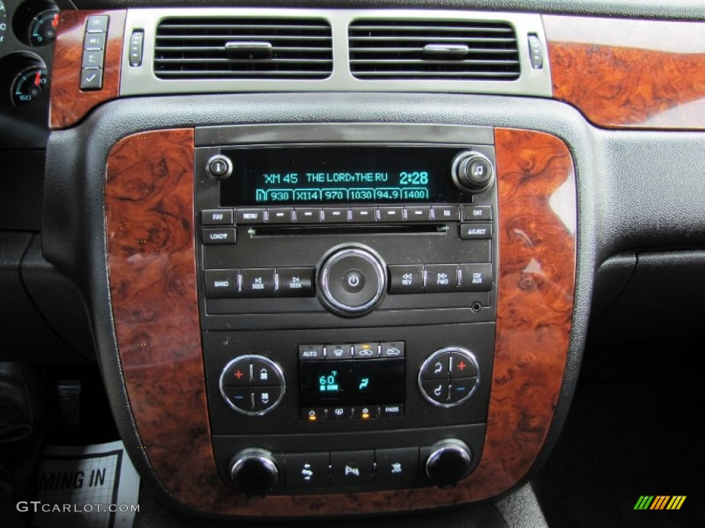 2010 Chevrolet Silverado 1500 LTZ Extended Cab 4x4 Audio System Photo #54077830