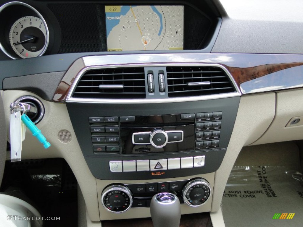 2012 Mercedes-Benz C 250 Sport Controls Photo #54078156