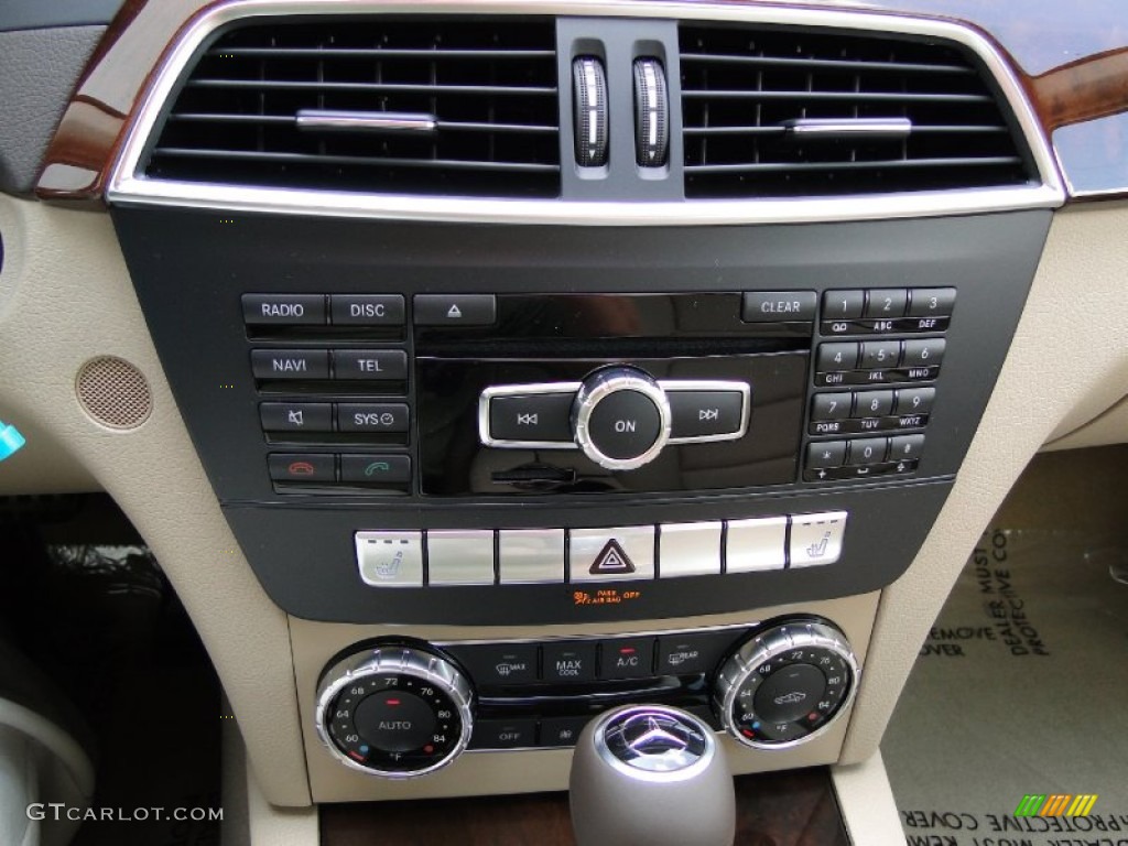 2012 Mercedes-Benz C 250 Sport Controls Photo #54078270