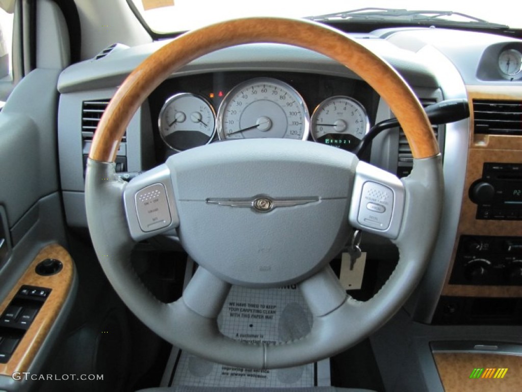 2007 Chrysler Aspen Limited 4WD Dark Slate Gray/Light Slate Gray Steering Wheel Photo #54078372