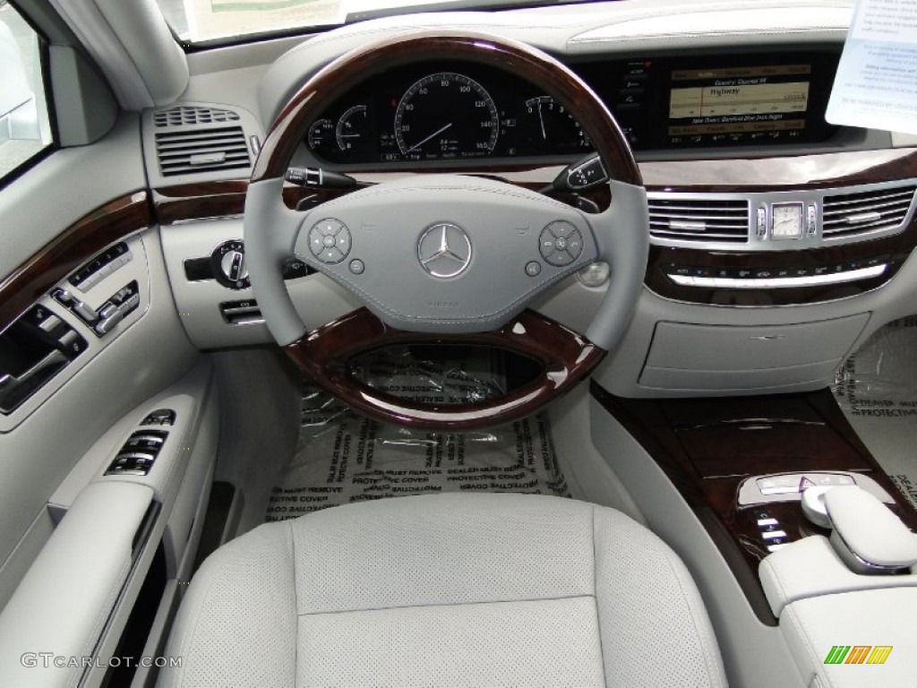 2012 Mercedes-Benz S 550 Sedan Ash/Grey Dashboard Photo #54078942