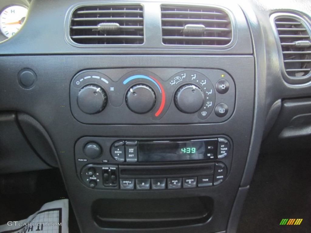2003 Dodge Intrepid SE Controls Photo #54080139