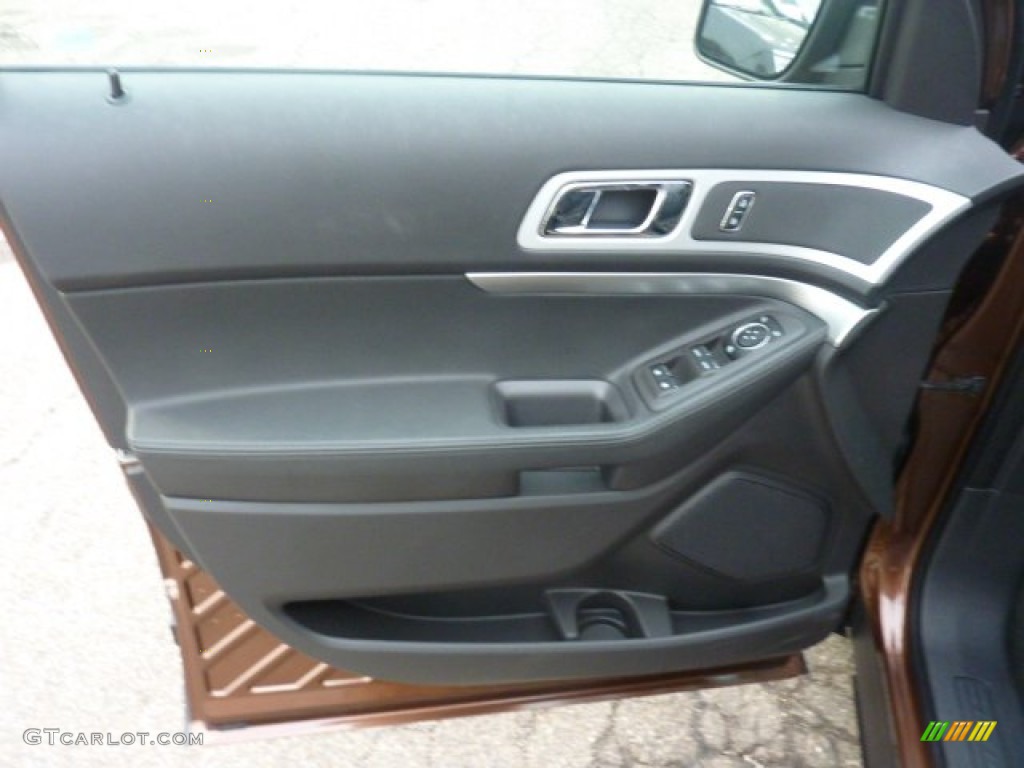 2012 Ford Explorer XLT 4WD Charcoal Black Door Panel Photo #54080466