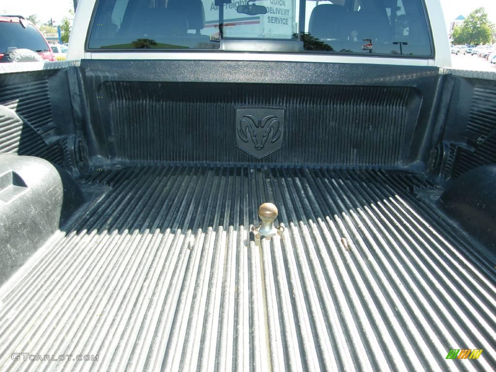 2005 Ram 1500 Laramie Quad Cab - Light Almond Pearl / Taupe photo #24