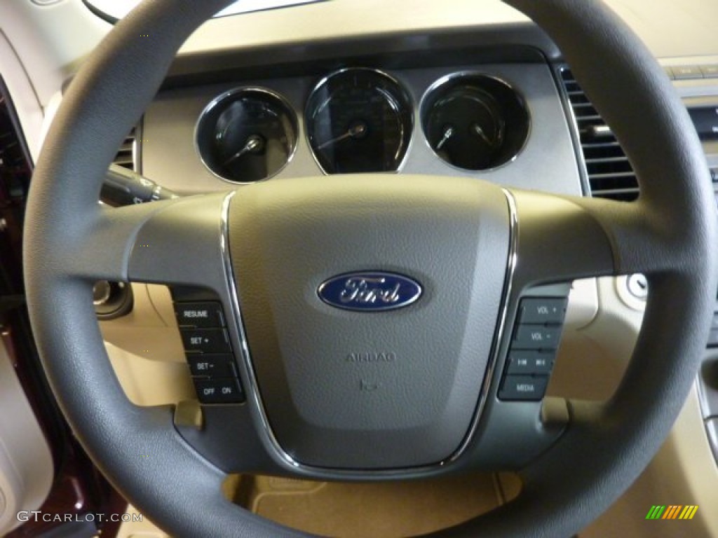 2011 Ford Taurus SE Steering Wheel Photos
