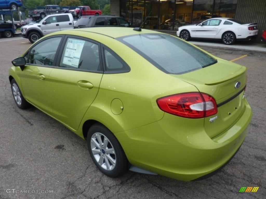 Lime Squeeze Metallic 2012 Ford Fiesta SE Sedan Exterior Photo #54081420