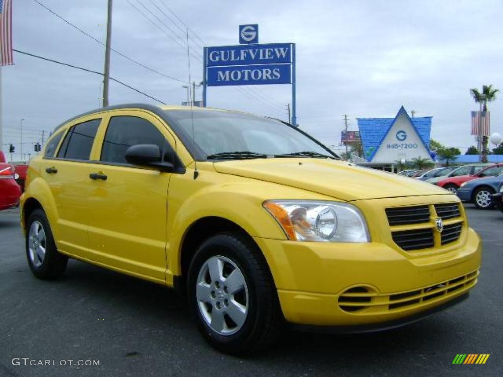 2007 Caliber SE - Solar Yellow / Pastel Pebble Beige photo #1