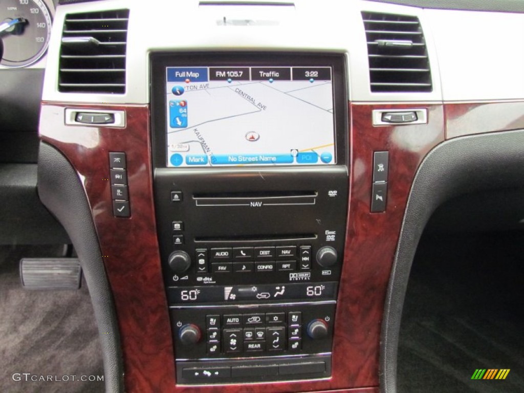 2010 Cadillac Escalade AWD Controls Photo #54083235