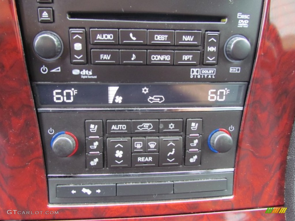 2010 Cadillac Escalade AWD Controls Photos