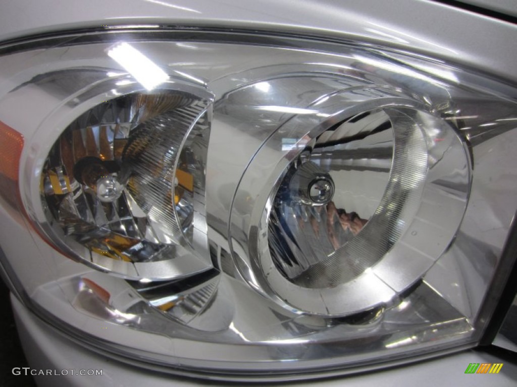 2007 Ram 1500 Laramie Quad Cab 4x4 - Bright Silver Metallic / Medium Slate Gray photo #6