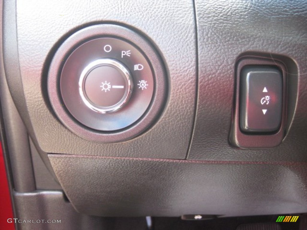 2010 Ford Taurus Limited AWD Controls Photo #54086484