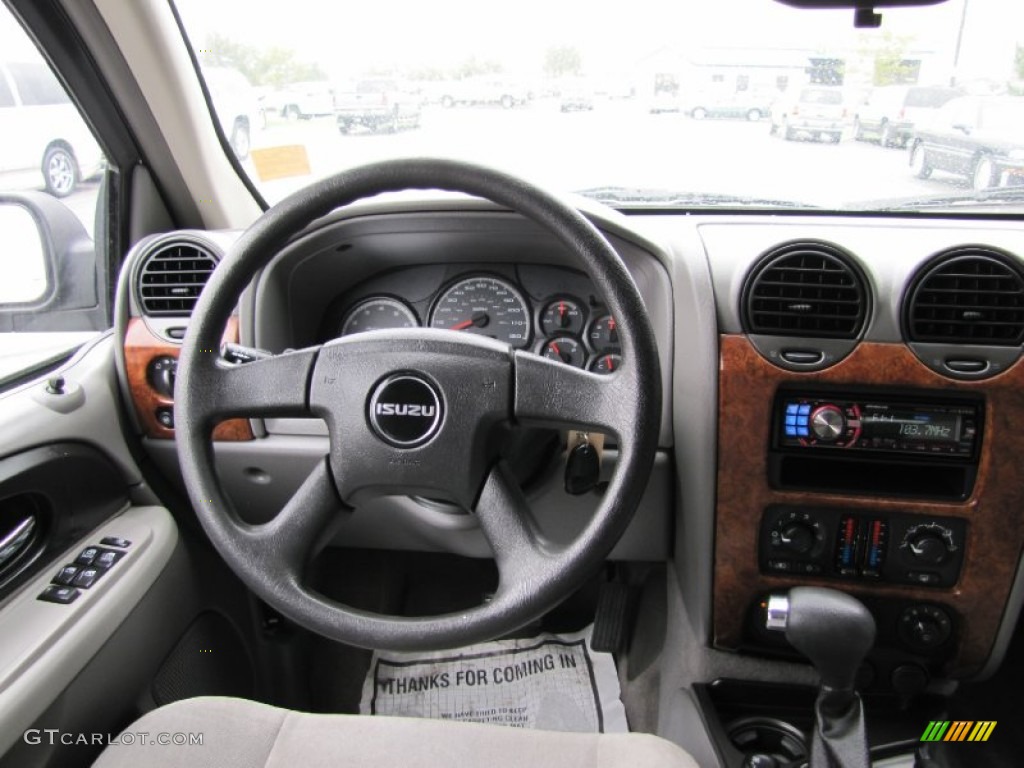 2005 Isuzu Ascender S 4x4 Dark Gray/Light Gray Dashboard Photo #54086508
