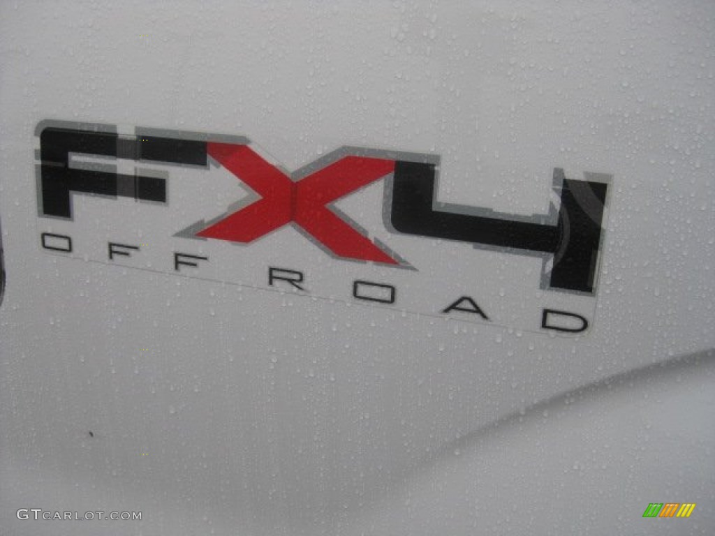 2010 F150 FX4 SuperCrew 4x4 - Oxford White / Black photo #17
