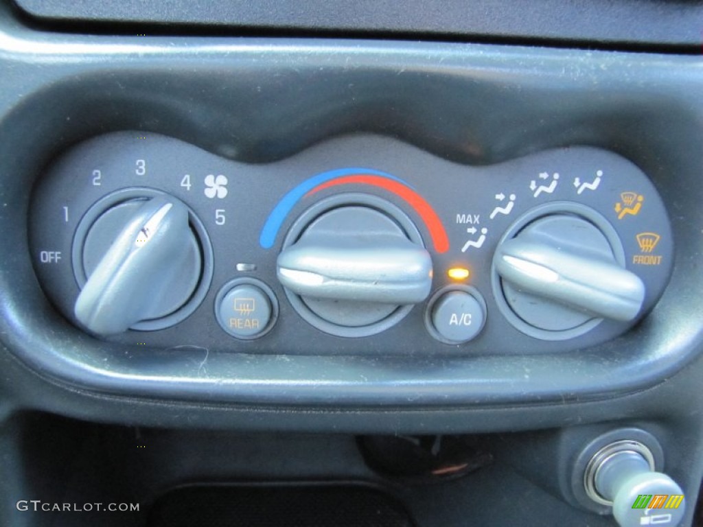 1999 Pontiac Grand Am SE Sedan Controls Photo #54087828