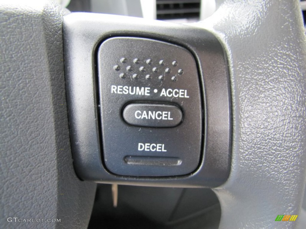 2007 Dodge Ram 2500 SLT Quad Cab 4x4 Controls Photo #54089697