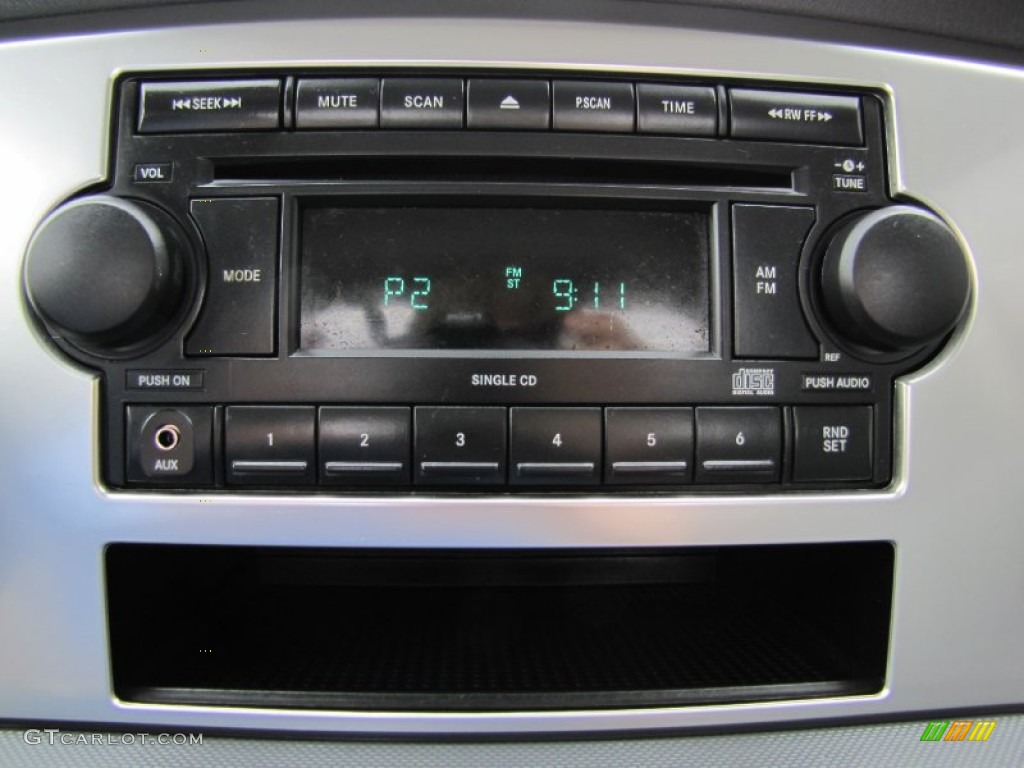 2007 Dodge Ram 2500 SLT Quad Cab 4x4 Audio System Photo #54089759
