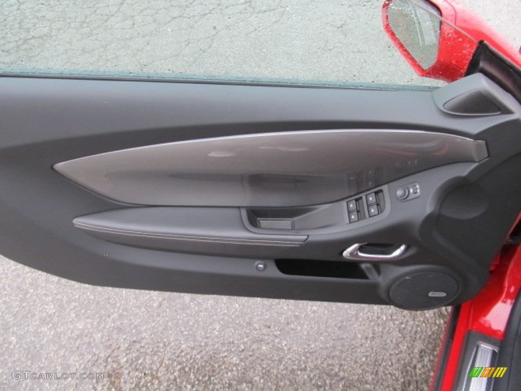 2011 Chevrolet Camaro SS/RS Convertible Gray Door Panel Photo #54091632
