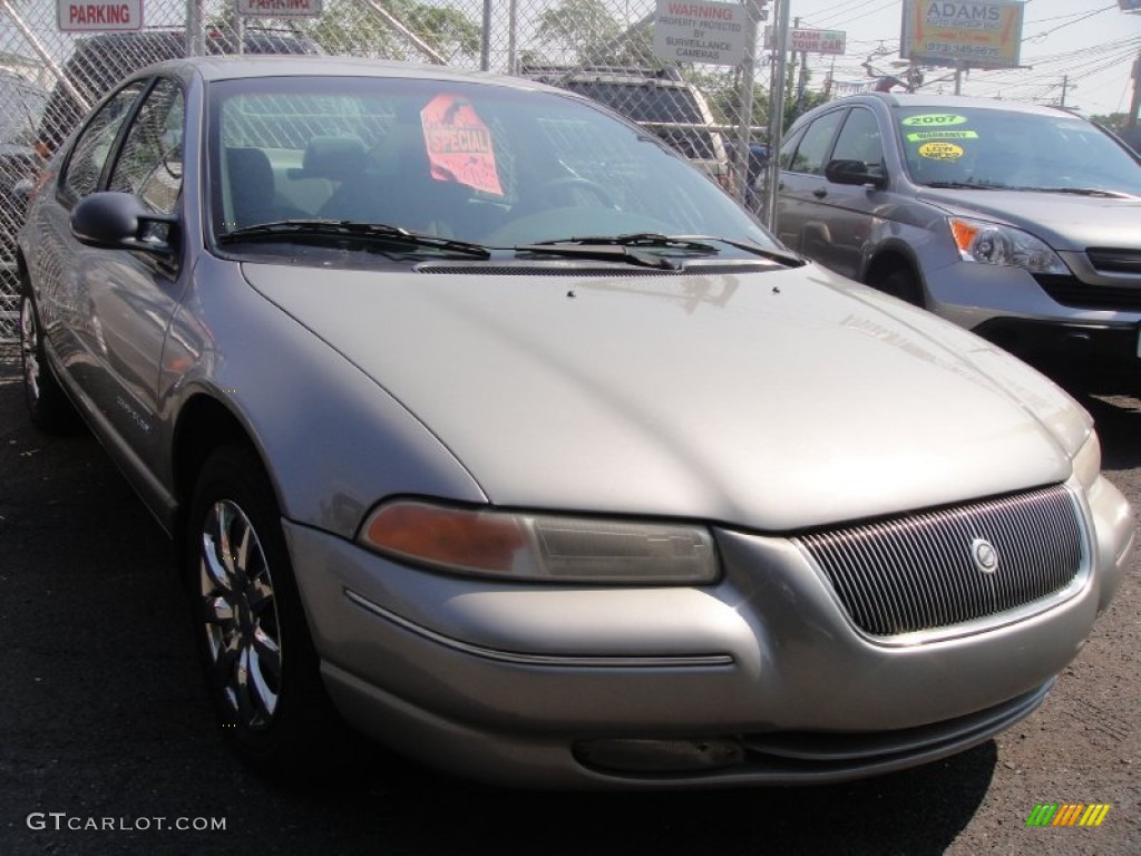 1996 Cirrus LX - Bright Platinum Metallic / Gray photo #2