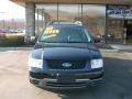 2005 Black Ford Freestyle SE AWD  photo #3