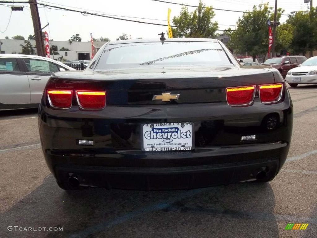 2011 Camaro LT Coupe - Black / Black photo #6