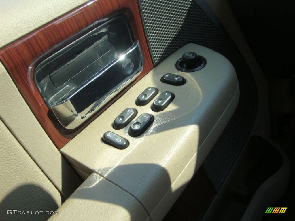 2006 F150 Lariat SuperCrew 4x4 - Arizona Beige Metallic / Tan photo #28