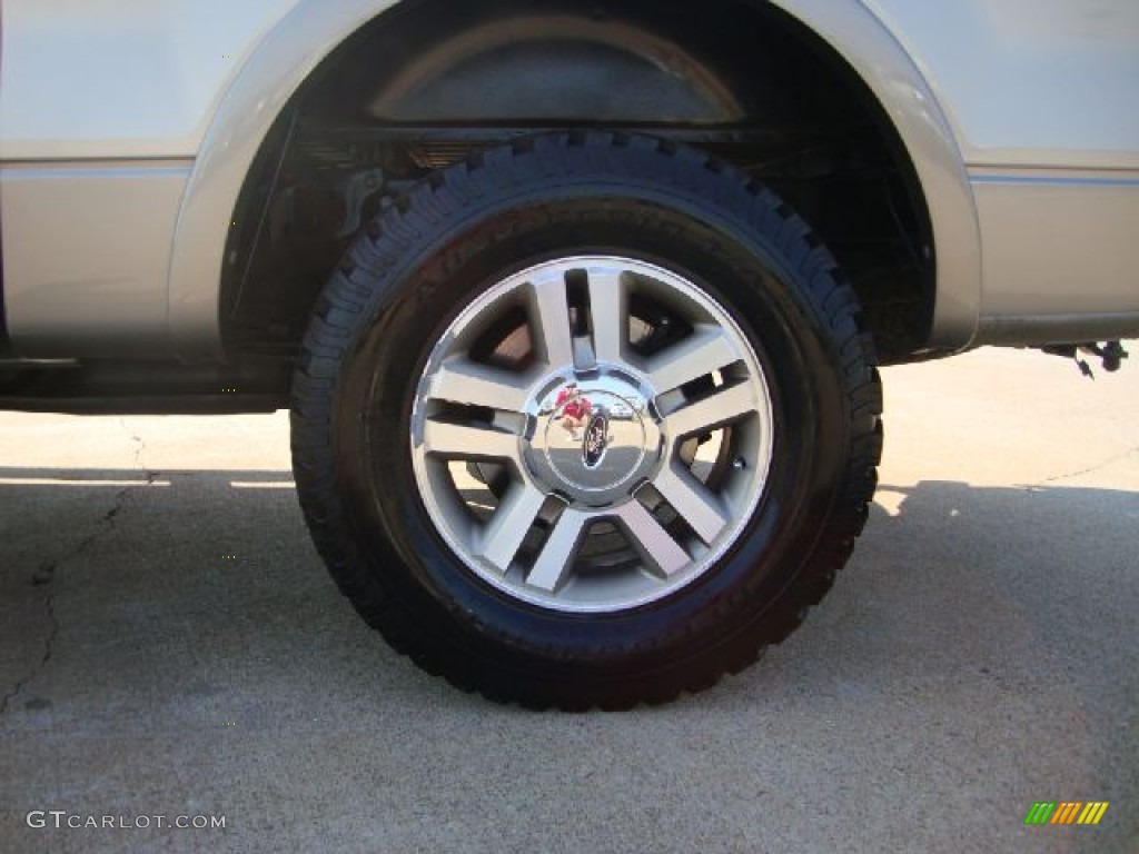 2006 F150 Lariat SuperCrew 4x4 - Arizona Beige Metallic / Tan photo #30