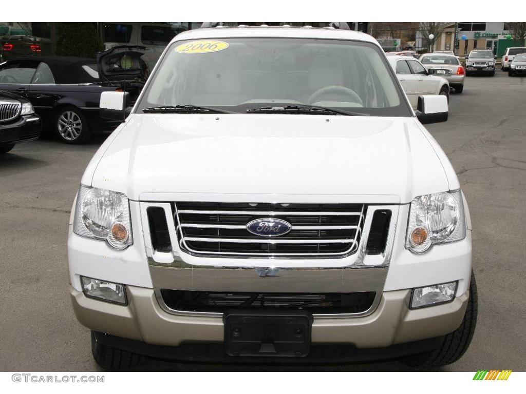 2006 Explorer Eddie Bauer 4x4 - Oxford White / Camel photo #2