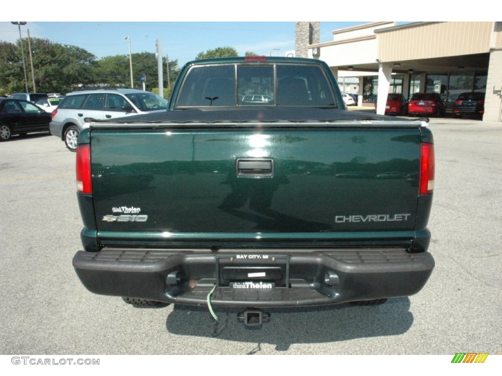 2002 S10 ZR2 Extended Cab 4x4 - Forest Green Metallic / Graphite photo #5