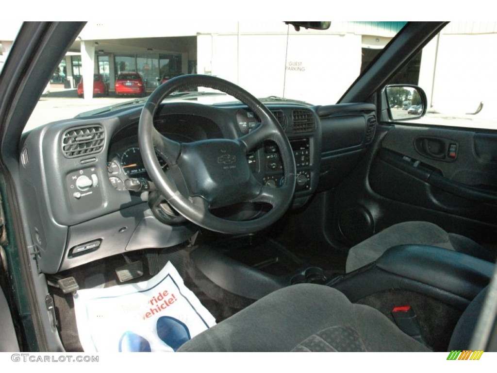 2002 S10 ZR2 Extended Cab 4x4 - Forest Green Metallic / Graphite photo #8