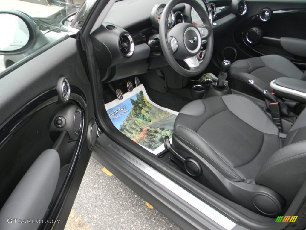 Grey/Carbon Black Interior 2010 Mini Cooper S Hardtop Photo #54097581