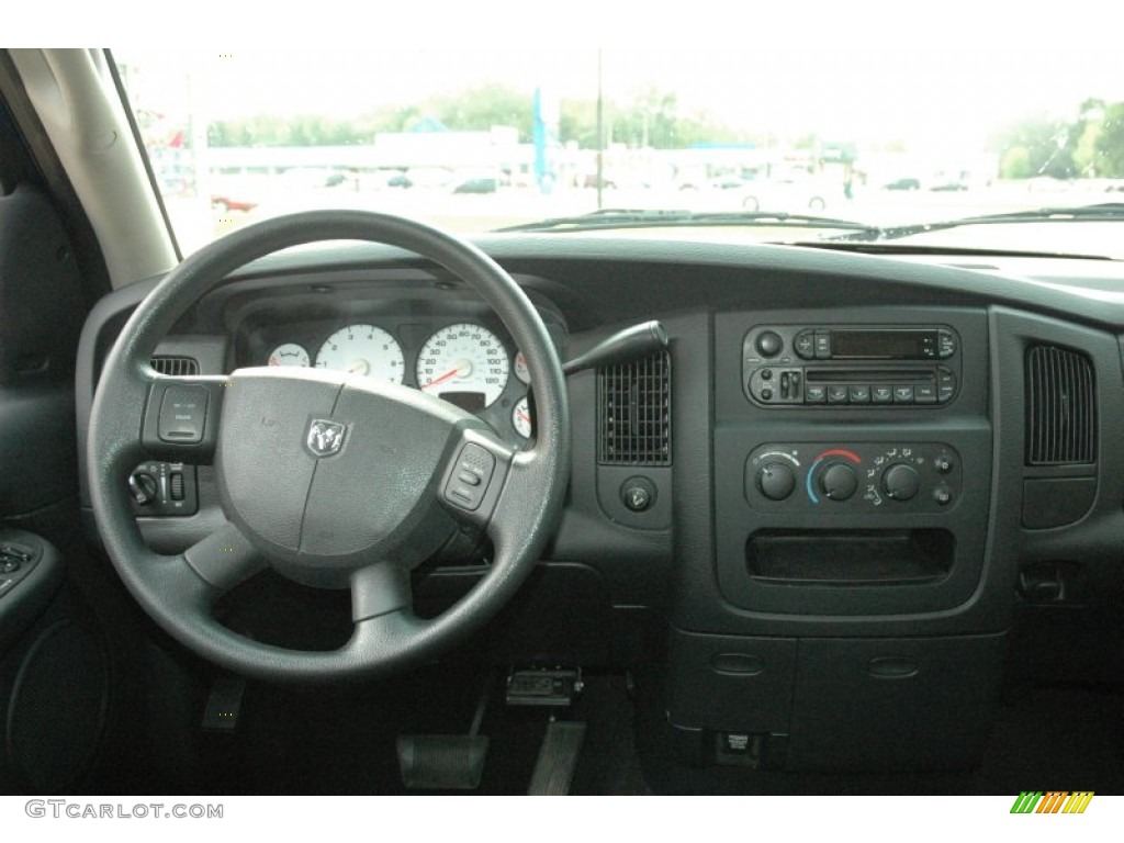 2004 Ram 1500 SLT Quad Cab 4x4 - Atlantic Blue Pearl / Dark Slate Gray photo #7