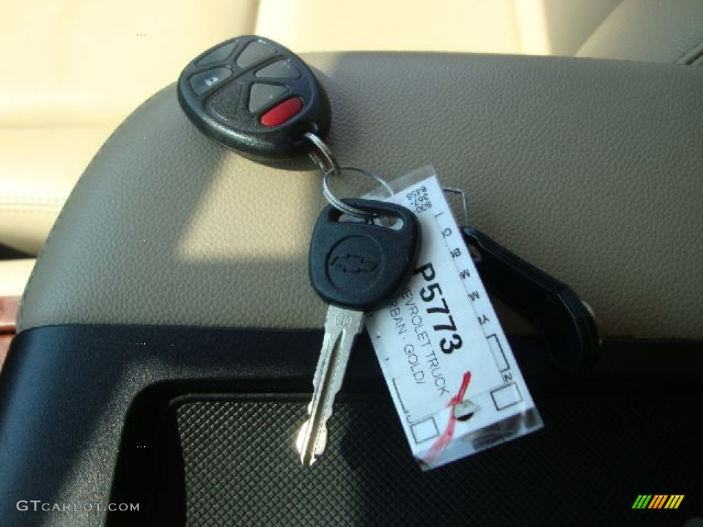 2007 Chevrolet Suburban 1500 LTZ 4x4 Keys Photo #54099297