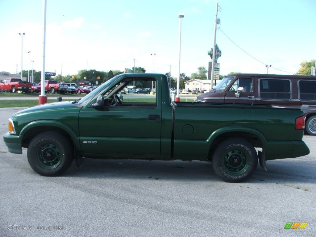 1997 S10 Regular Cab - Fairway Green Metallic / Beige photo #11