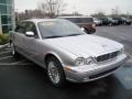 Platinum Silver Metallic - XJ Vanden Plas Photo No. 5