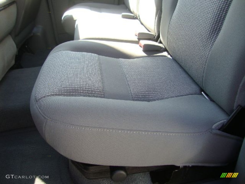 2006 Ram 1500 SLT Quad Cab 4x4 - Black / Medium Slate Gray photo #12