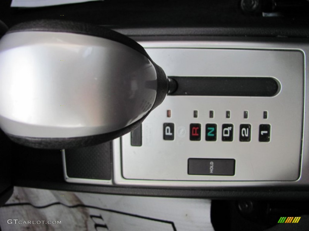2010 Aveo LT Sedan - Medium Gray / Charcoal photo #6