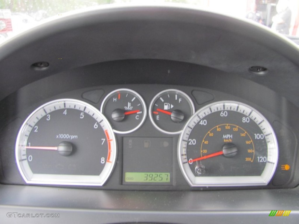2010 Aveo LT Sedan - Medium Gray / Charcoal photo #8